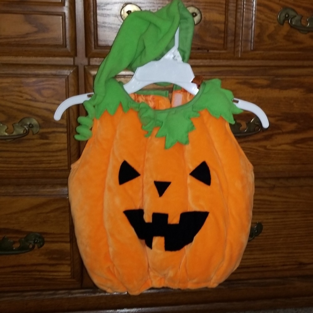 Pumpkin costume for 12m